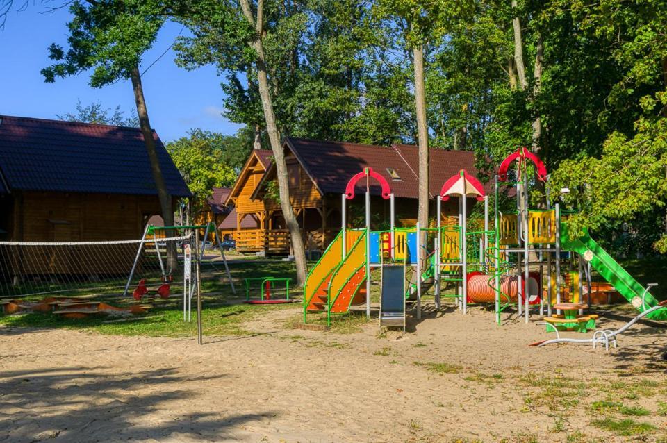 הוילה Władysławowo Osrodek Wypoczynkowy Neptun מראה חיצוני תמונה